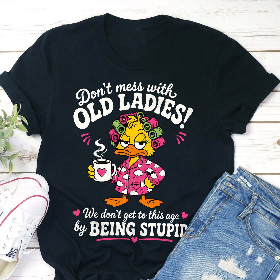 Soul Printss Facebook ad: Don't mess with old ladies Women's Standard T-Shirt