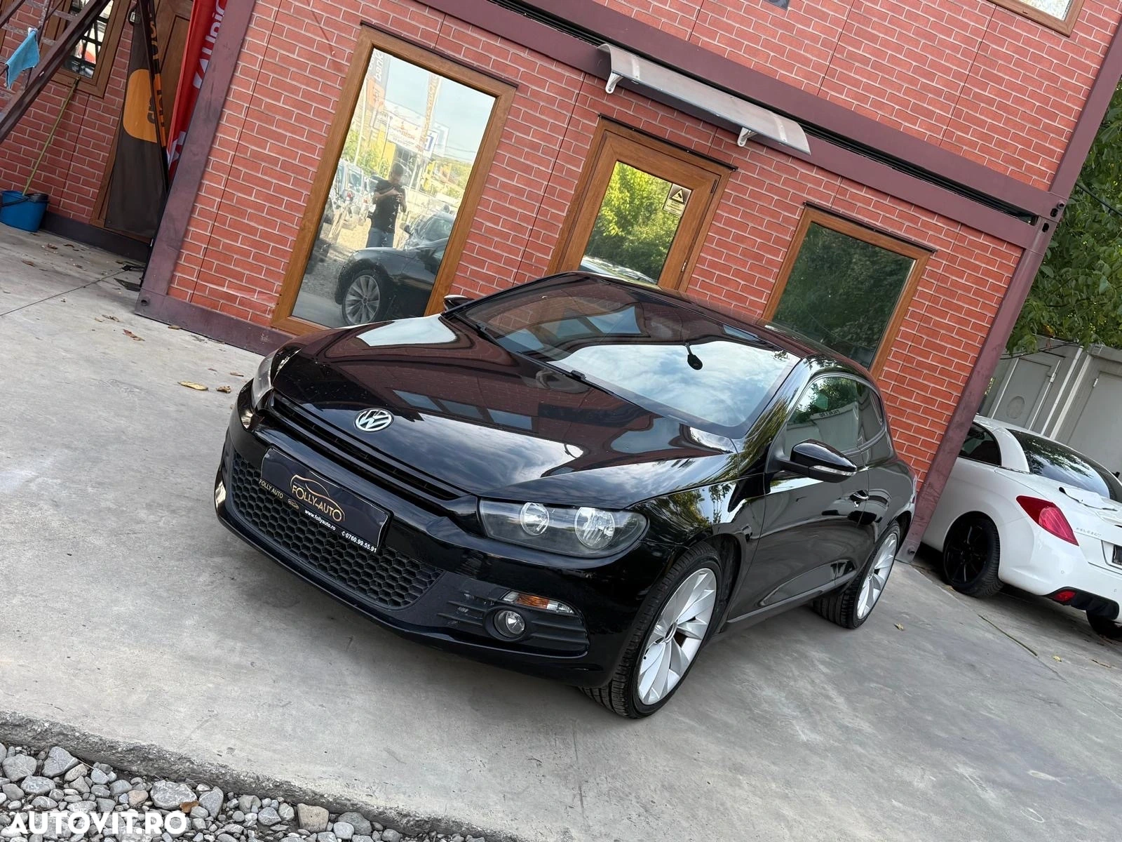 Folly Auto Facebook ad