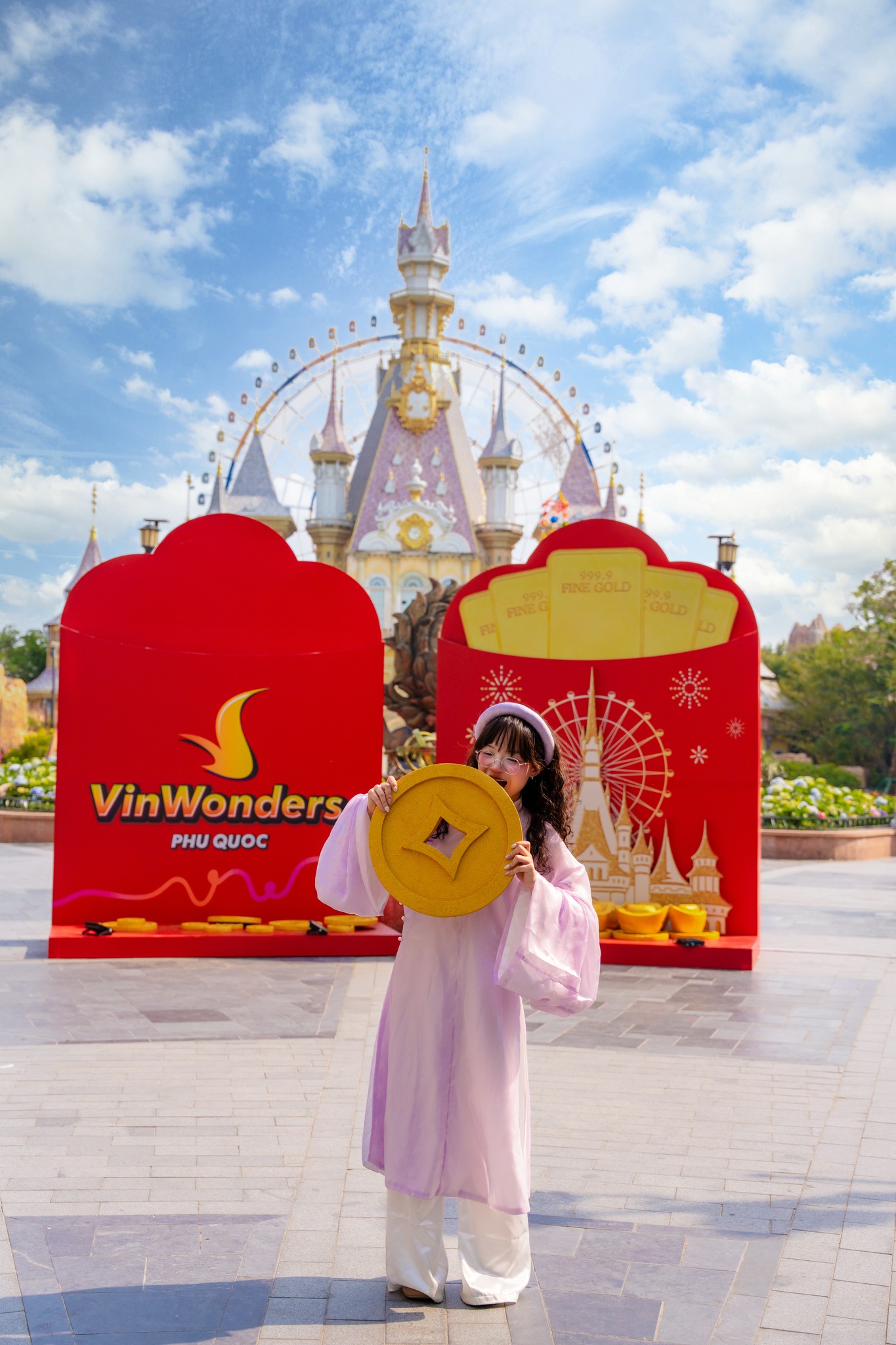 VinWonders Phú Quốc Facebook ad: MÙNG 3 KHAI LỘC - RƯỚC MAY ĐẦU…