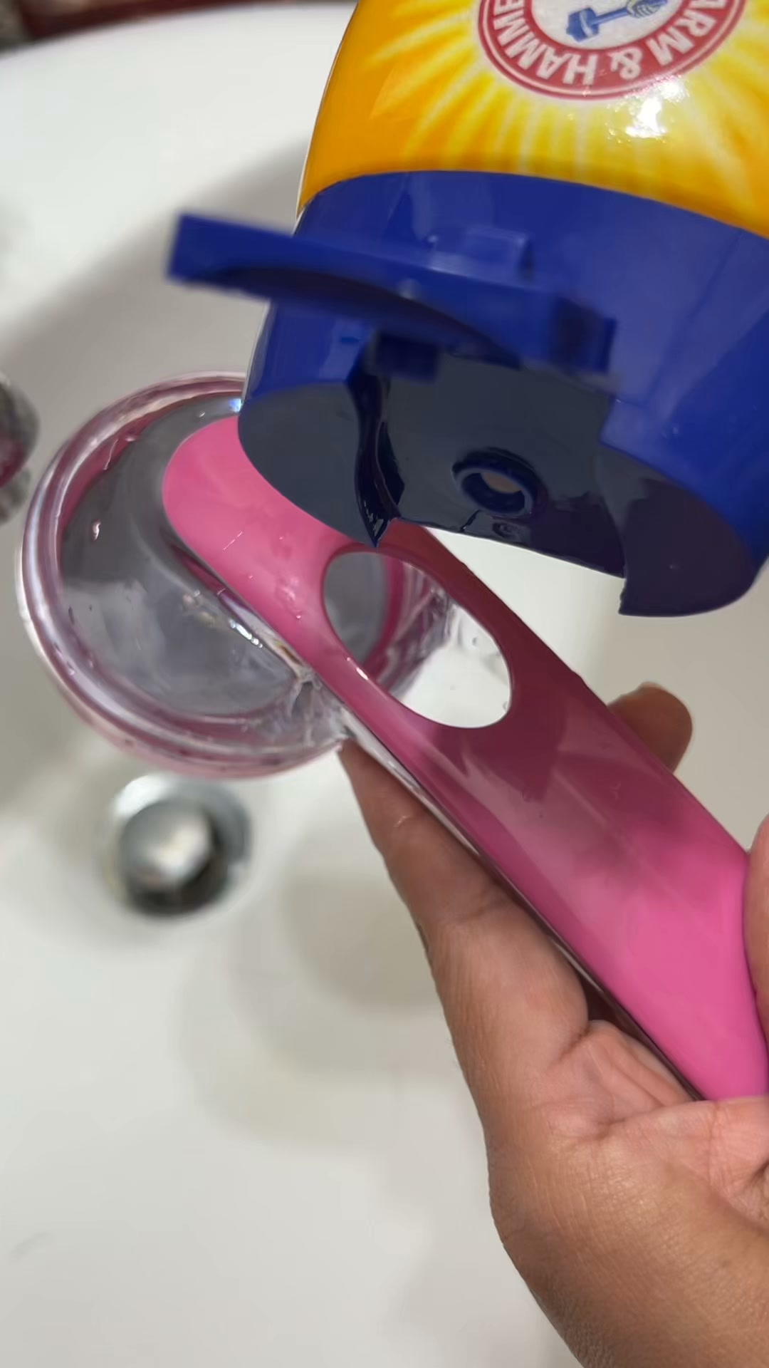 Cbliy Facebook ad: 2-in-1 Pet Bath Brush, Shampoo Dispenser & Soft Massage…