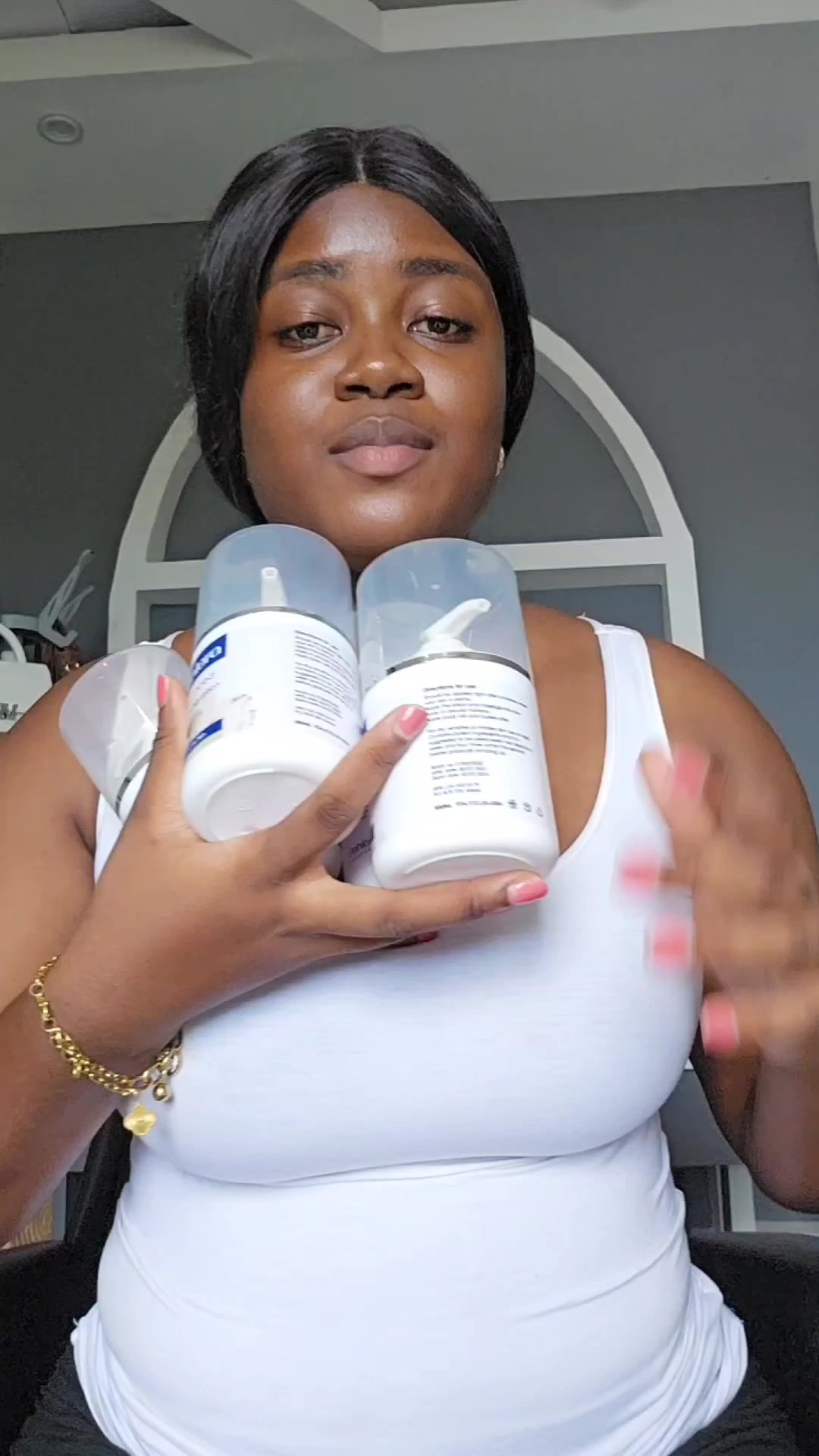 Pehlora Skincare Products Facebook ad: EXCLUSIVE BODY LOTION