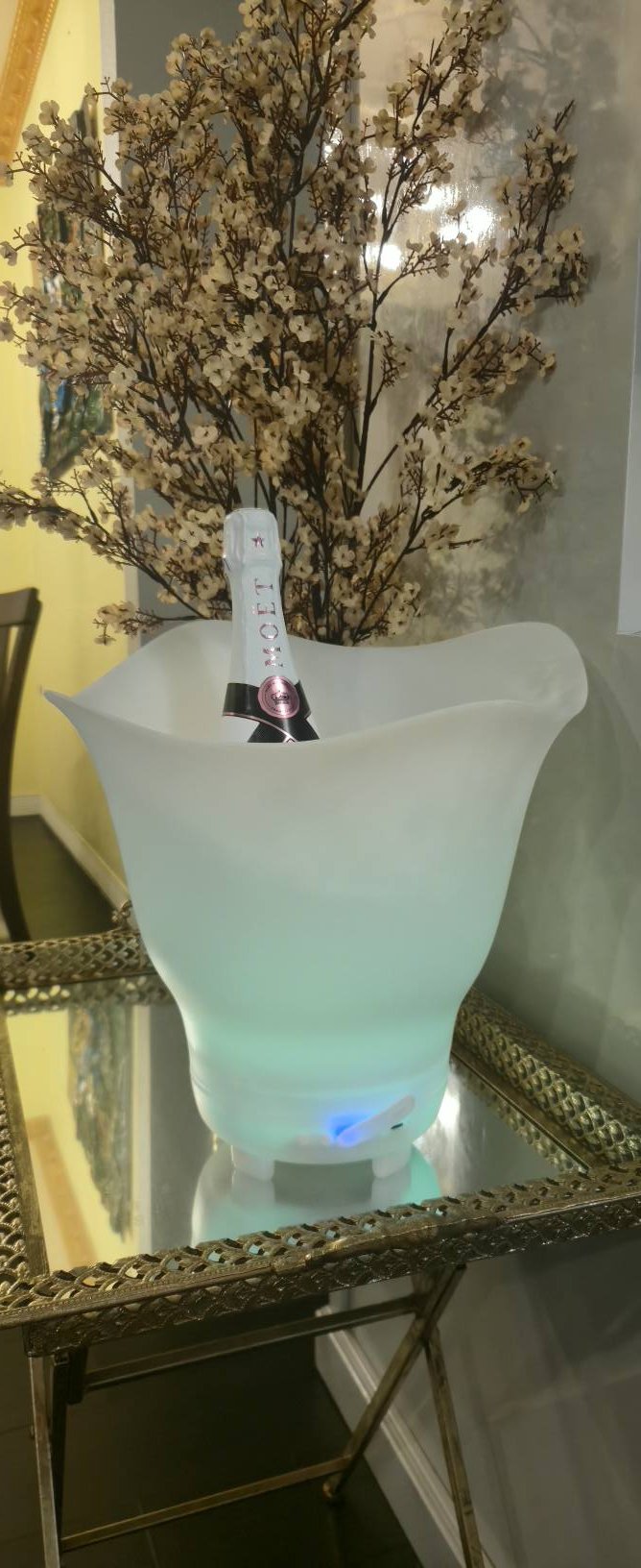 Posh Things Facebook ad: Not sure what to get Dad this Father's…