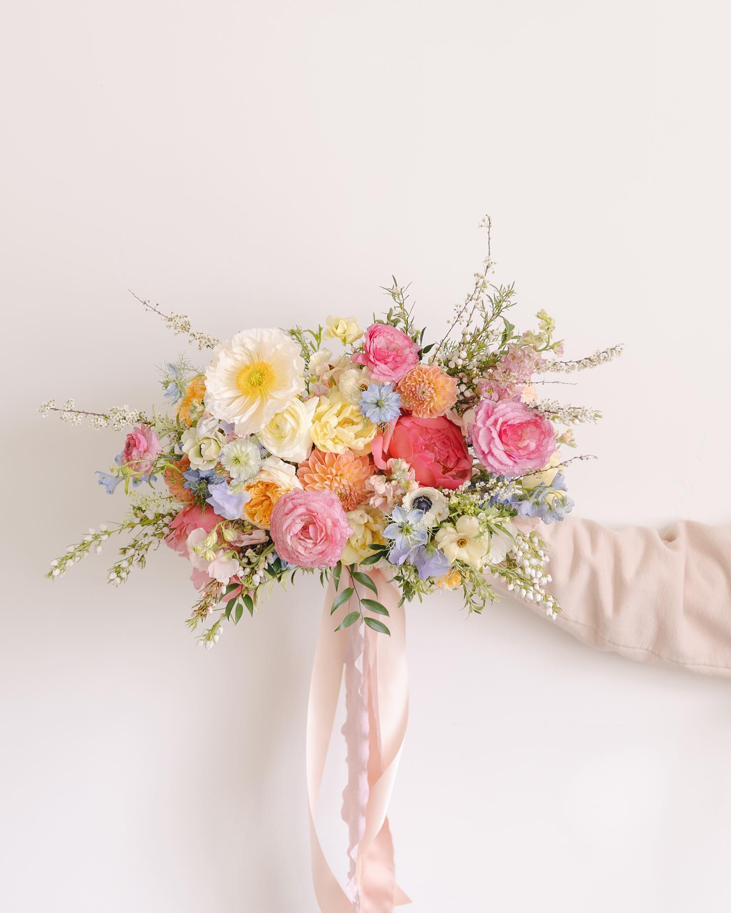 Rosie Rue Floral Co. Facebook ad: Lead Magnet MAIN, Rosie Rue Floral Co.