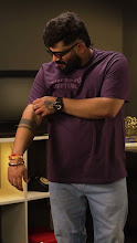 Snitch Facebook ad: Perfectly Oversized T-Shirt Fit