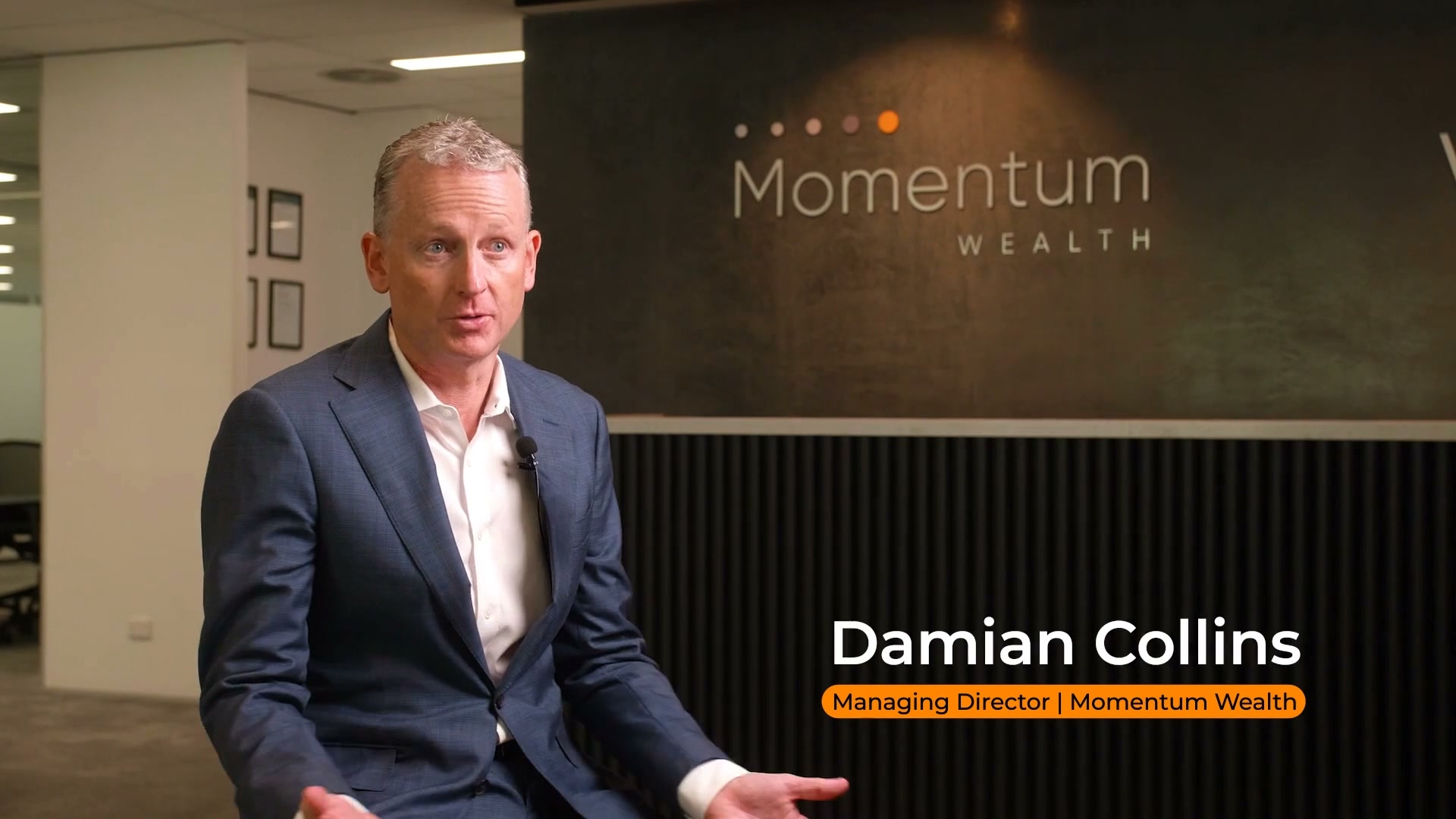 Momentum Wealth Facebook ad: Invest with a full-service agency