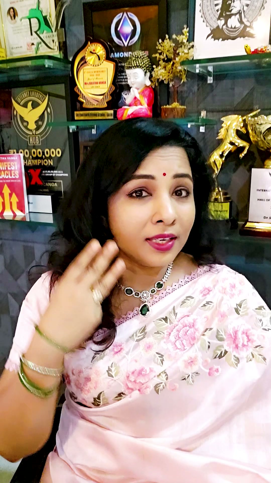 Dr. Rajitha Vanga Manifestation Coach Facebook ad: 2 రోజుల Scientific Manifestation Masterclass లో మీరు…