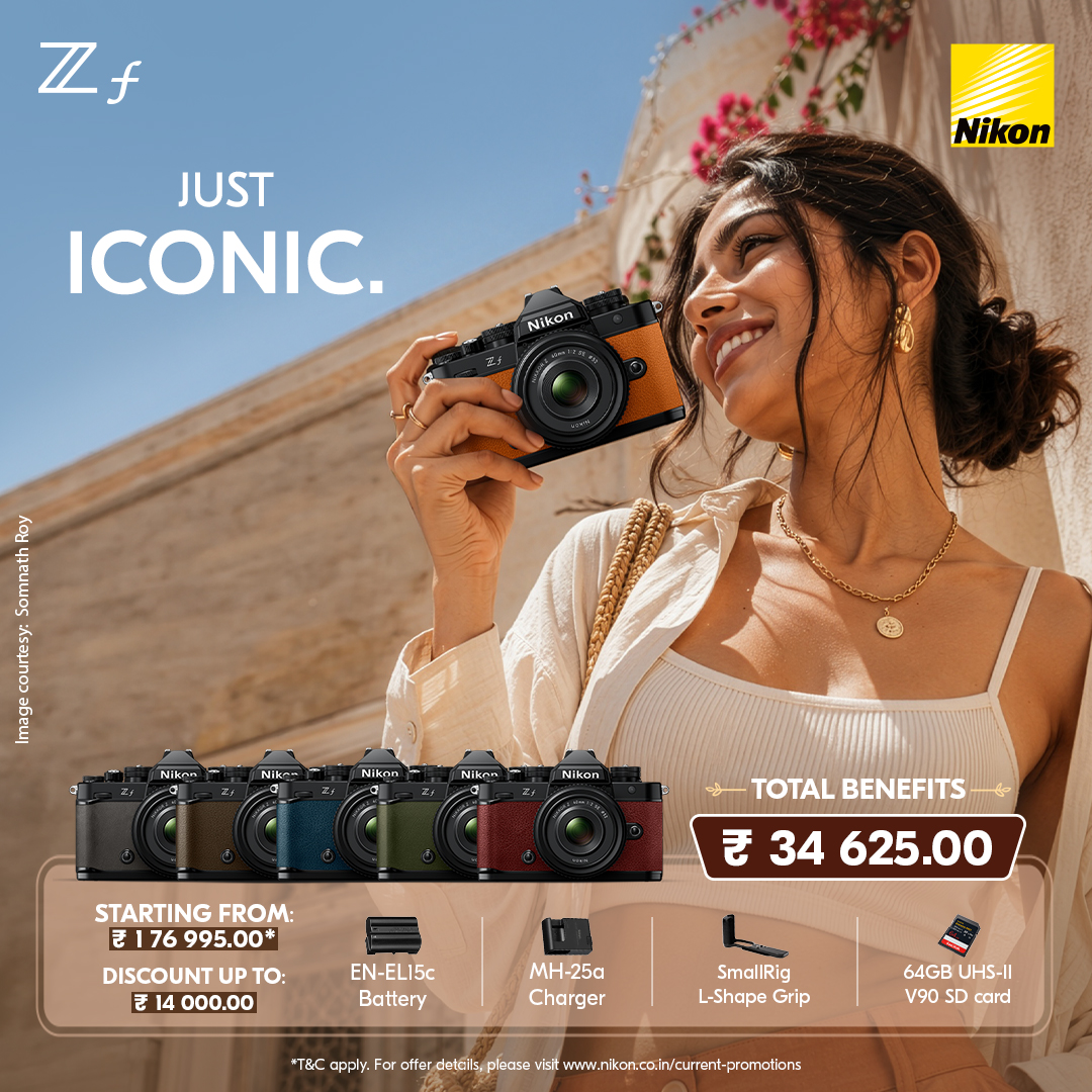 Nikon Facebook ad