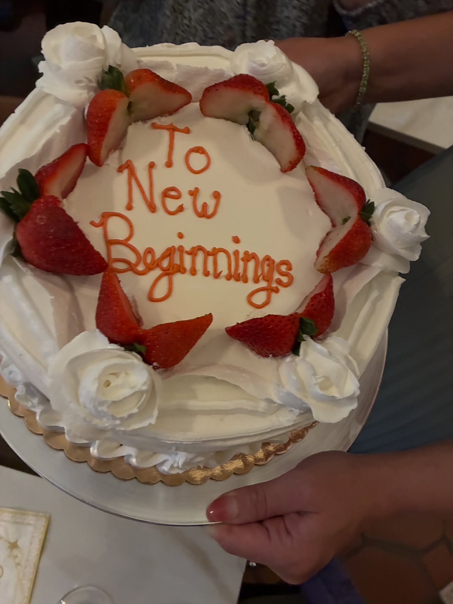 Aging Queens Magazine Facebook ad: Fix cakey foundation on mature skin once and forever!