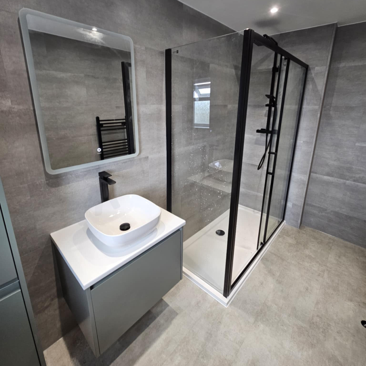 Kitchen and Bathroom - NE Facebook ad: Fully fitted from only £5995!