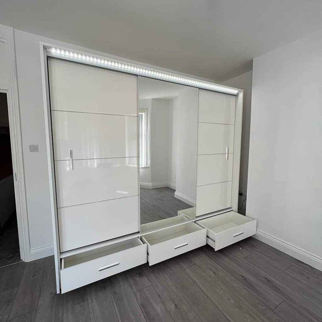 Zia Ur Rehman Hashmi Facebook ad: Modern Sliding Wardrobe, High-Gloss & Matte Finish + LED…