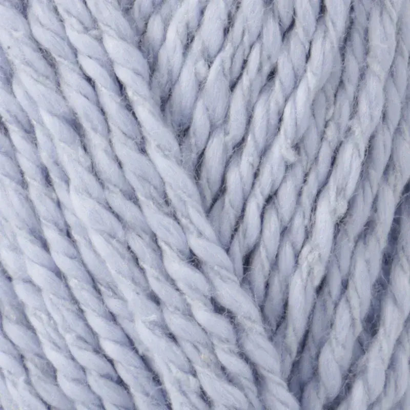 Littlewoolshop.com Facebook ad: Explore exceptional yarns at competitive prices.