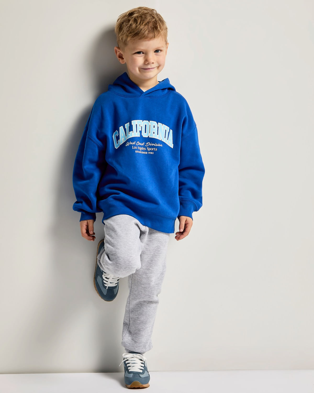 Dunnes Stores Facebook ad: default_collection_headline