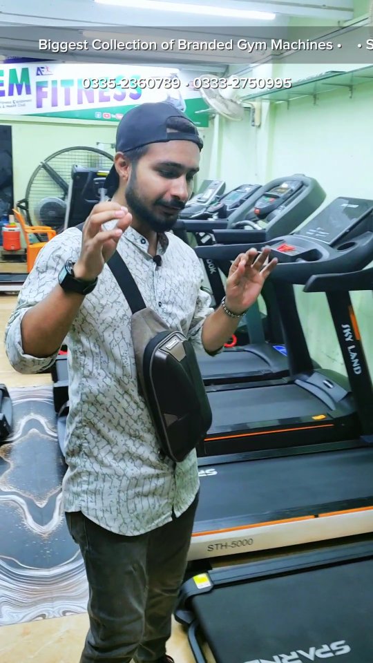 Azeem Fitness Facebook ad: ๐๐ฎ๐น๐น/๐ช๐ต๐ฎ๐๐๐๐ฝ๐ฝ: 0333-2750995