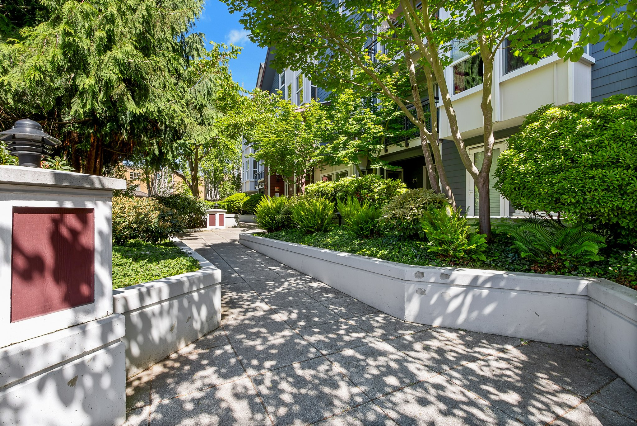Tamara Lee Ross Facebook ad: 1 Bed 1 Bath House