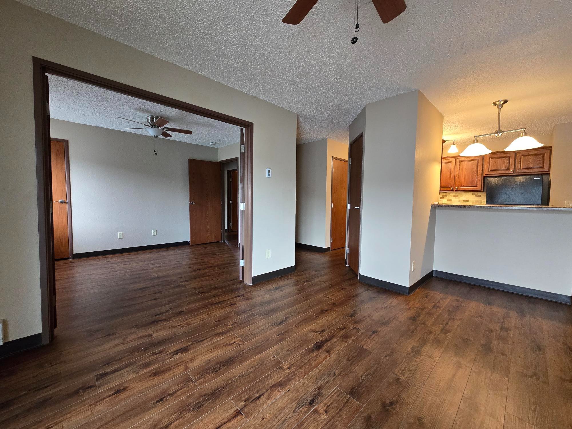 Wedgewood Commons Facebook ad: 2 Beds 2 Baths Apartment