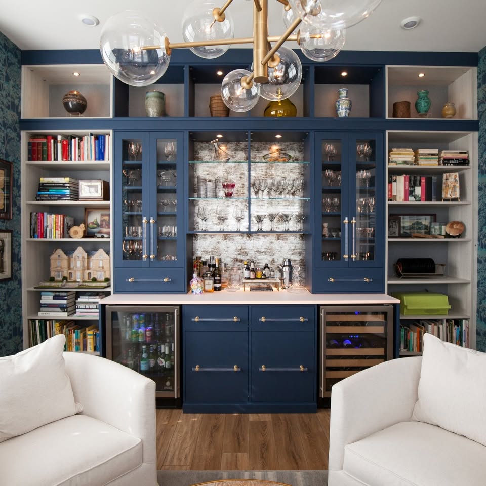 California Closets of Philadelphia and Delaware Facebook ad: Free Consultation