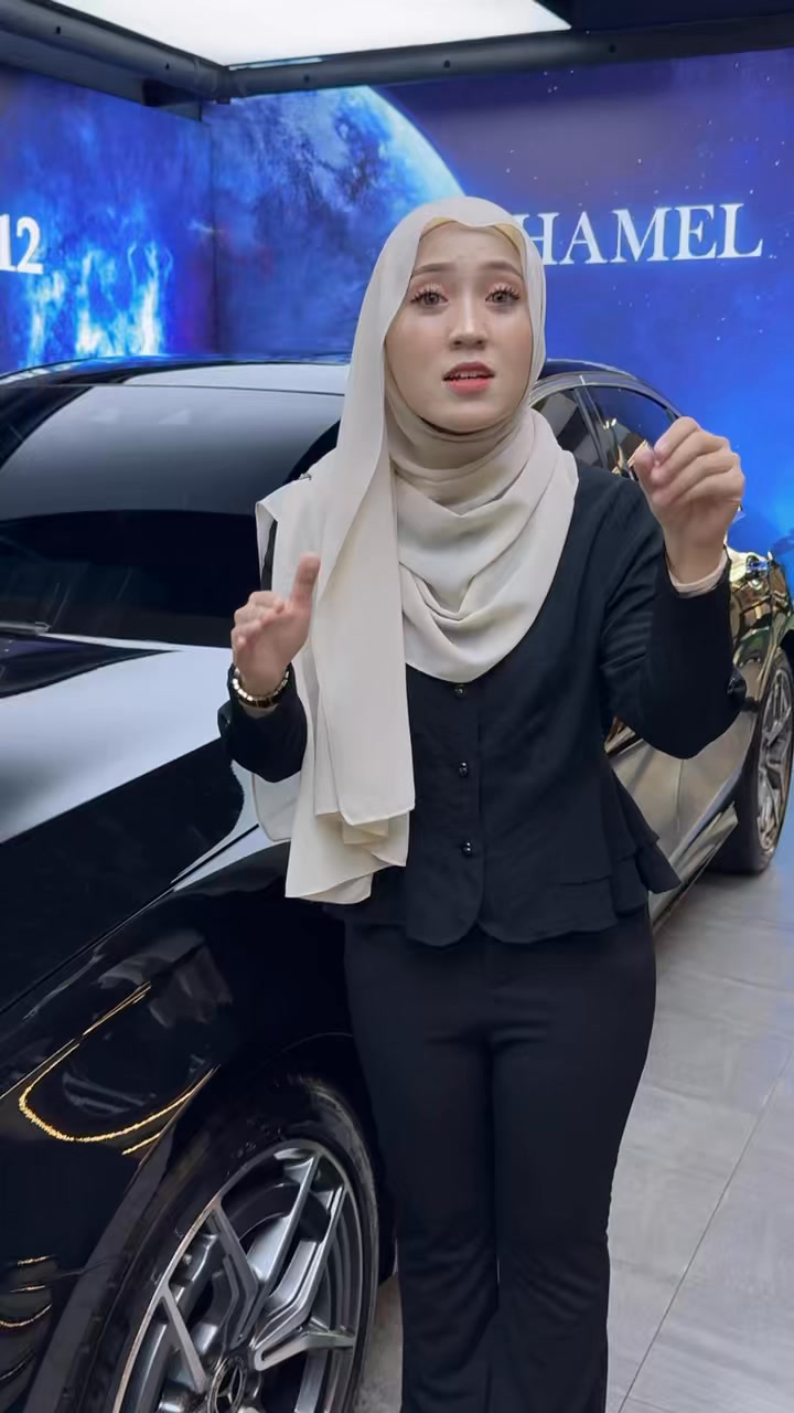Hamel HQ-Flagship Facebook ad: Serious ke Tinted sekarang boleh tukar gelap sendiri