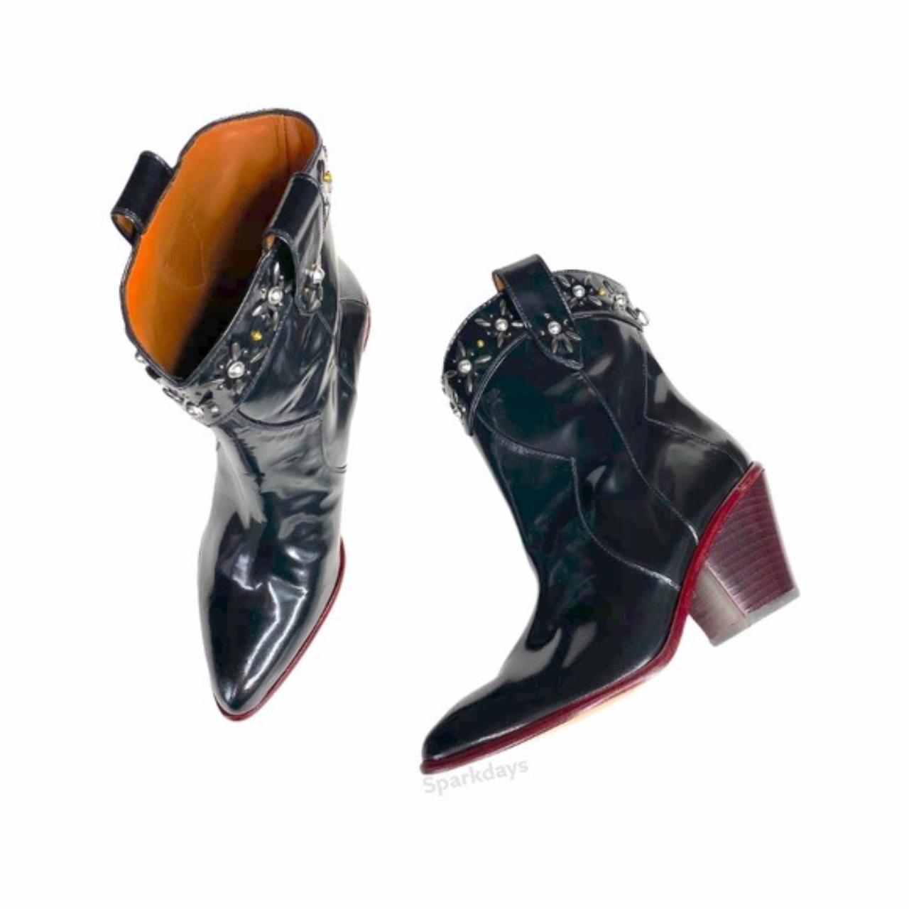 Depop Facebook ad: Save money on boots when you shop from…