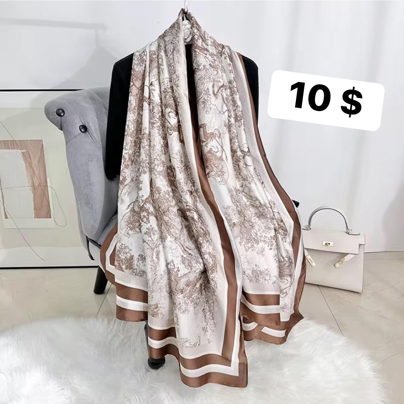 FM Store Facebook ad: Nouvel arrivage des foulards