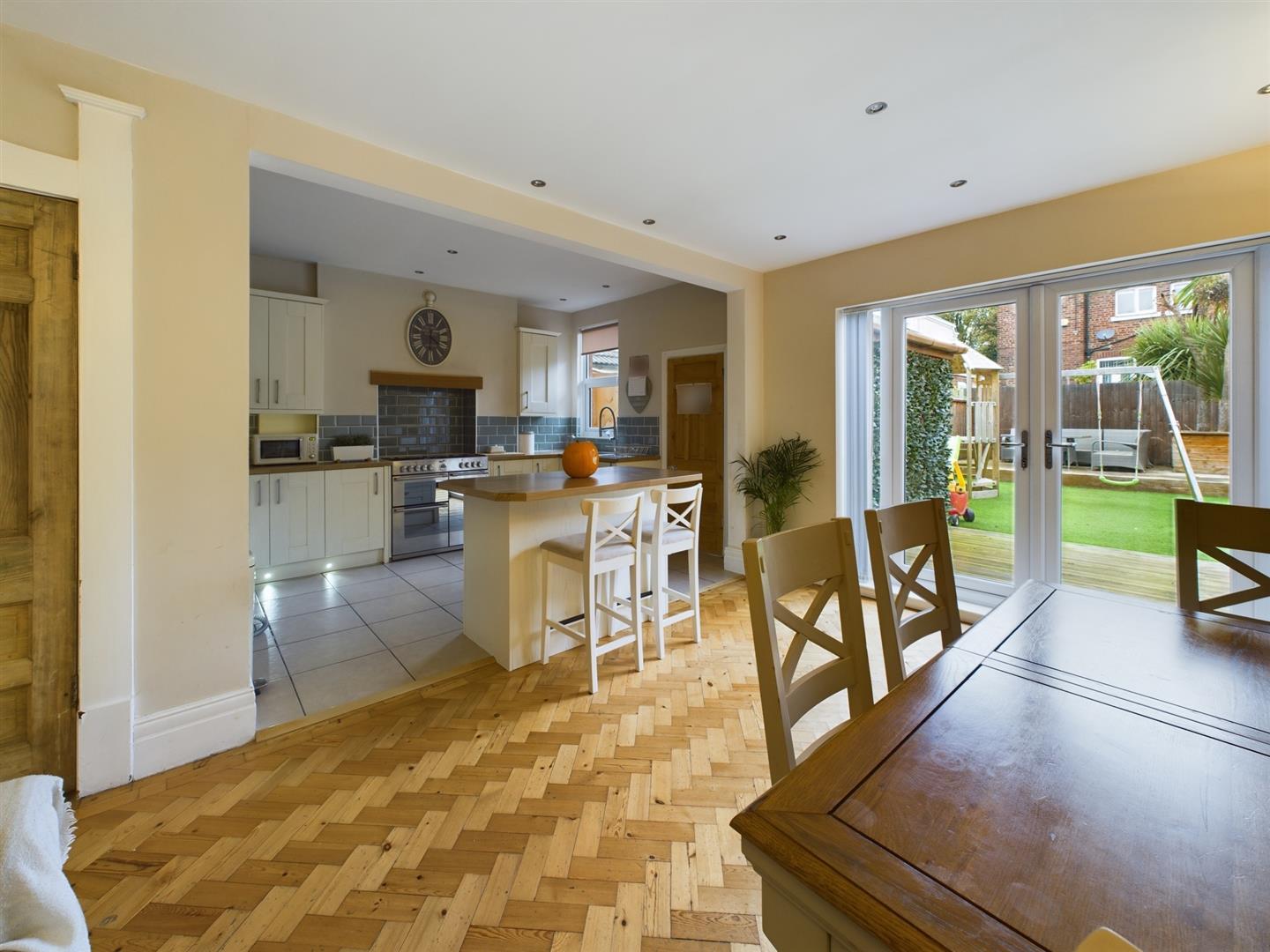 Bakewell & Horner Estate Agents Facebook ad