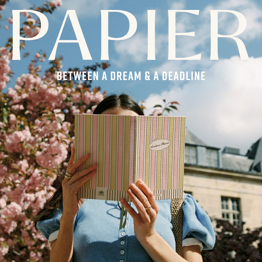 Papier Facebook ad