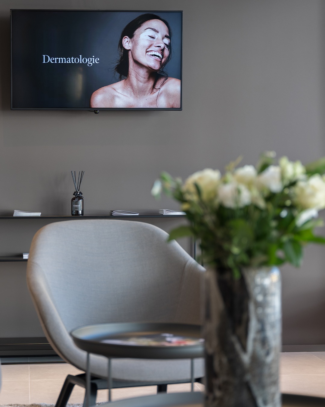 Skinmed AG Facebook ad: Skinmed | Klinik für Dermatologie & plastische Chirurgie