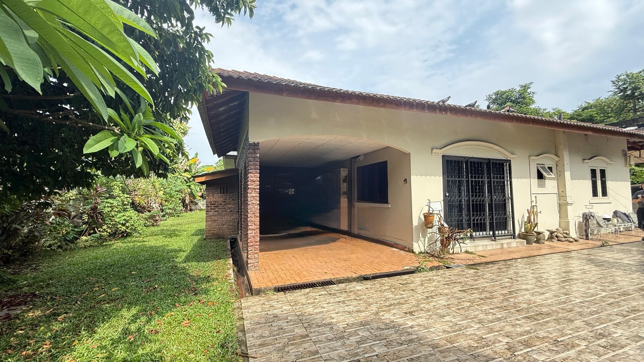 PropNex Malaysia - Jackie Loo Associates Facebook ad: ๐
๐จ๐ซ ๐๐๐ฅ๐ ๐๐ฅ๐ ๐๐ฎ๐ญ ๐๐จ๐ฅ๐!