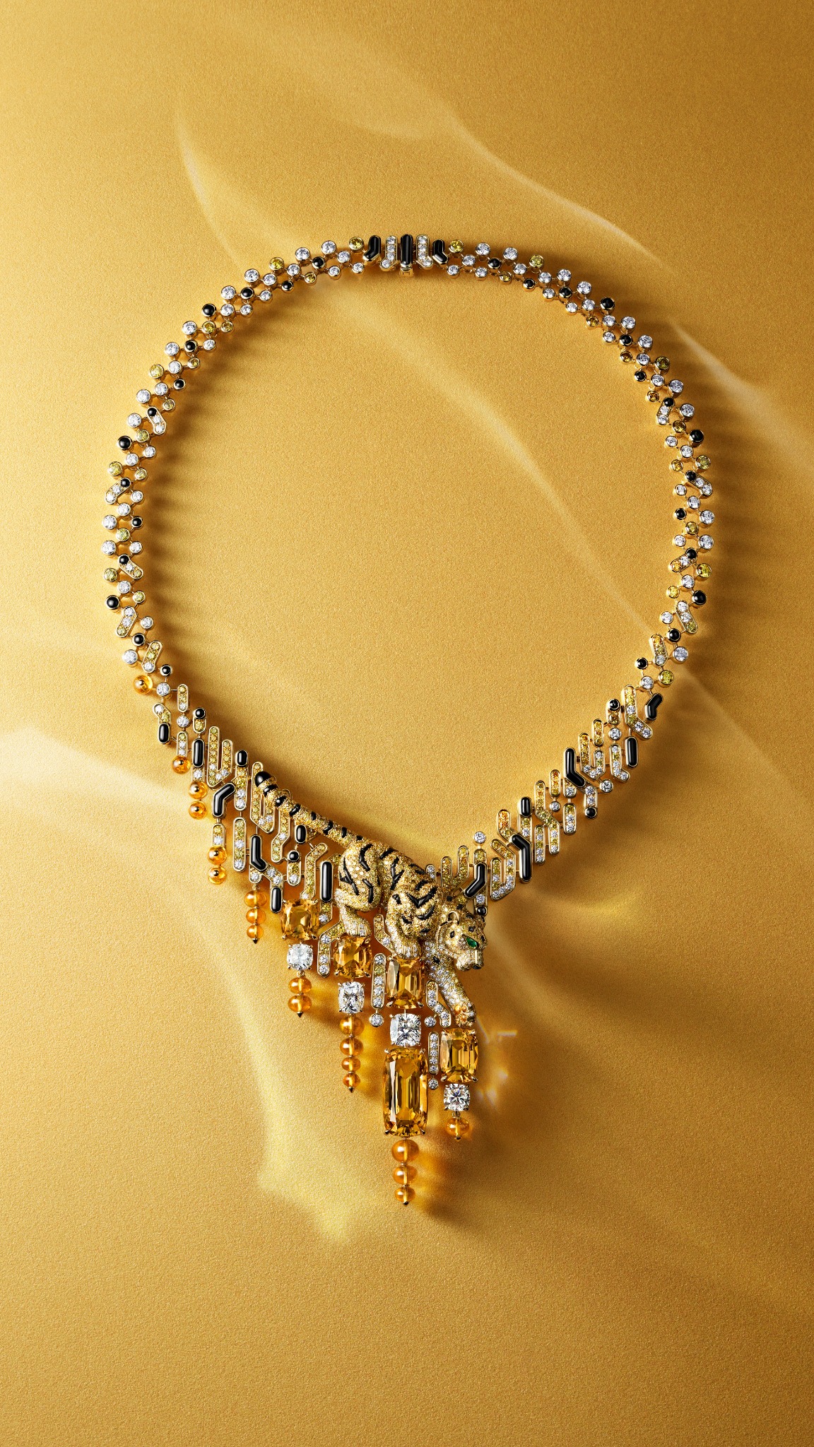 Cartier Facebook ad