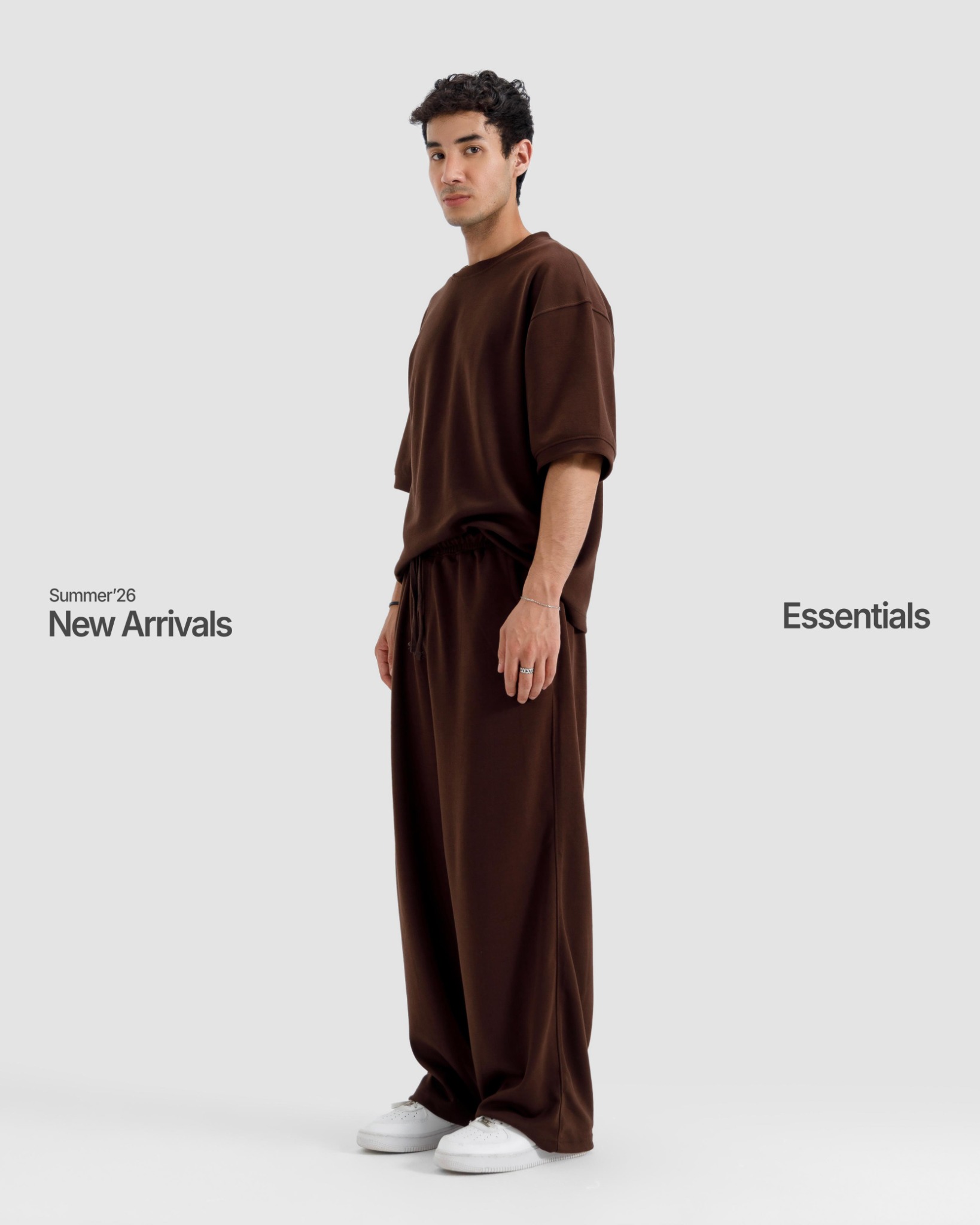 Hanger Pakistan Facebook ad: Premium Essentials
