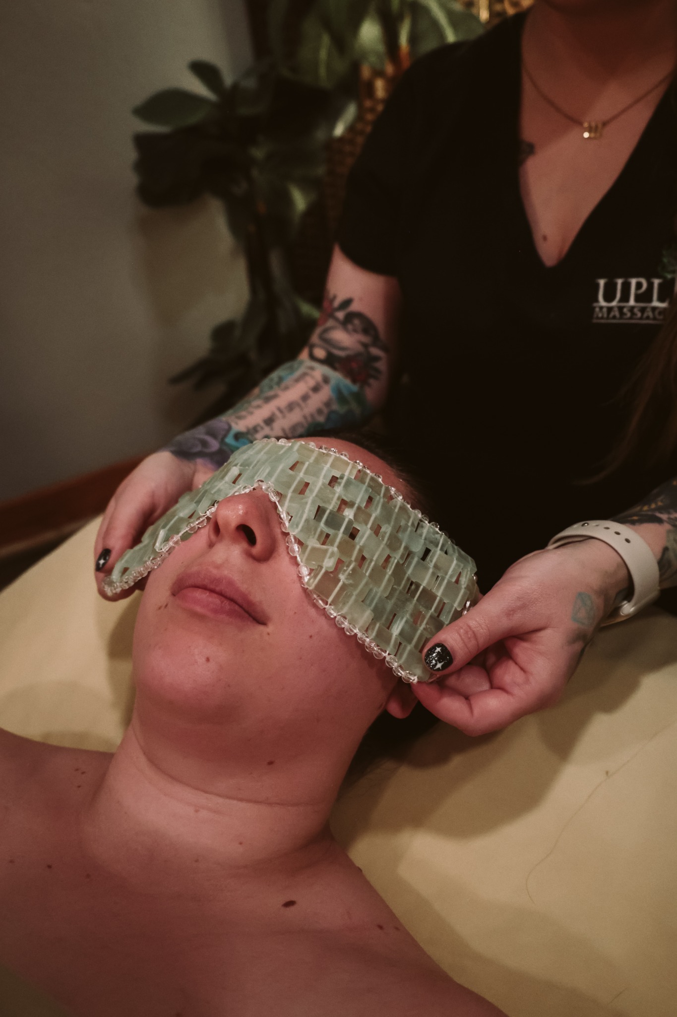 Uplift Massage & Spa Facebook ad: Treat yourself to a facial!