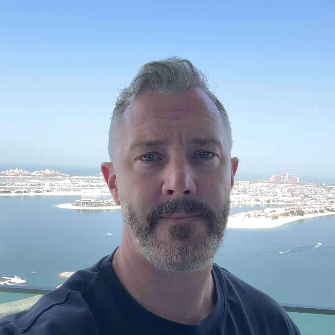 Traders Coaching Facebook ad: Stop trading manually