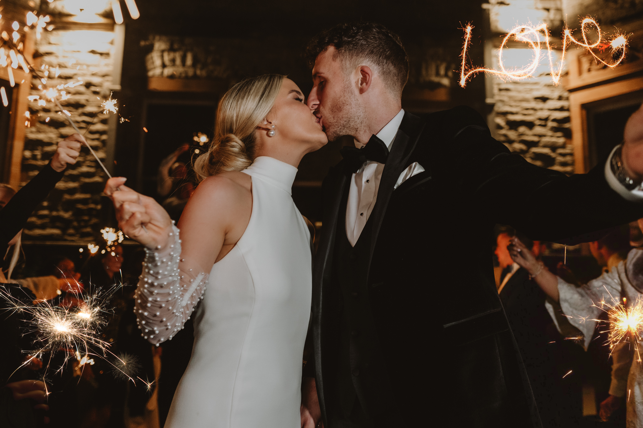 The Artisan Photographer Facebook ad: DAZZLED by this NYE wedding