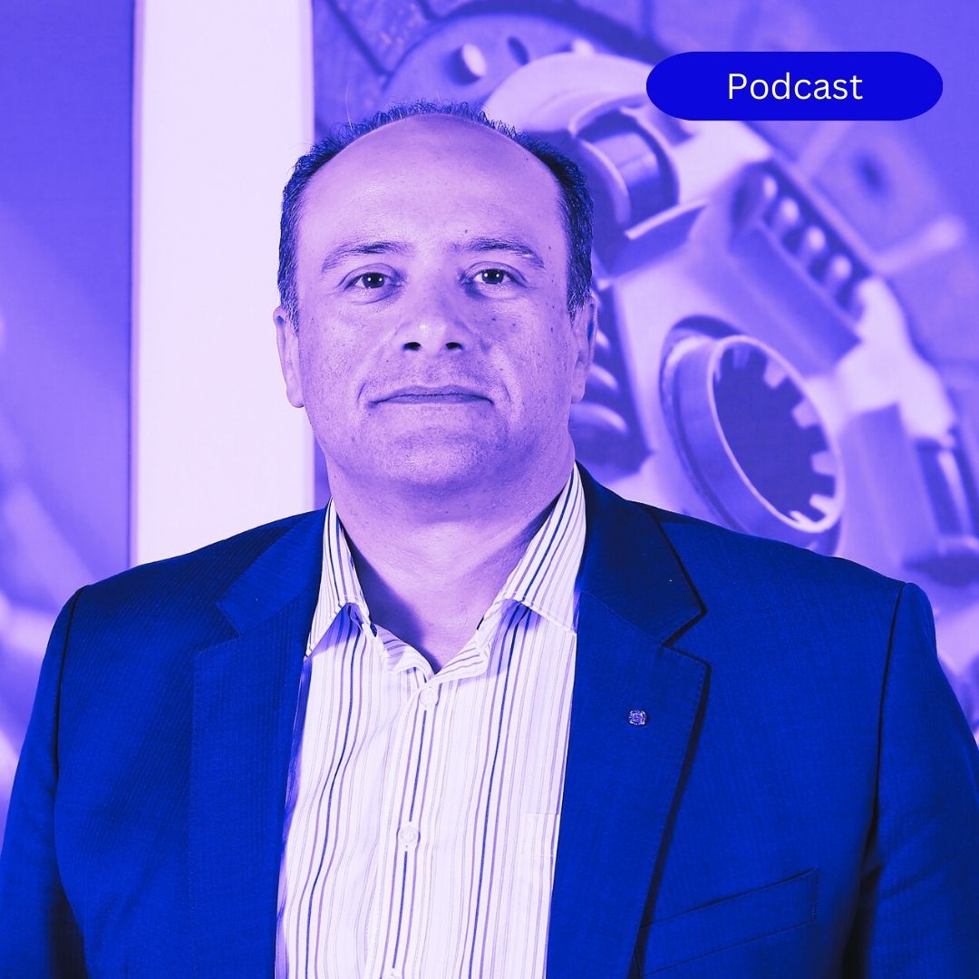 Gateway to Automotive Facebook ad: Listen now and be inspired