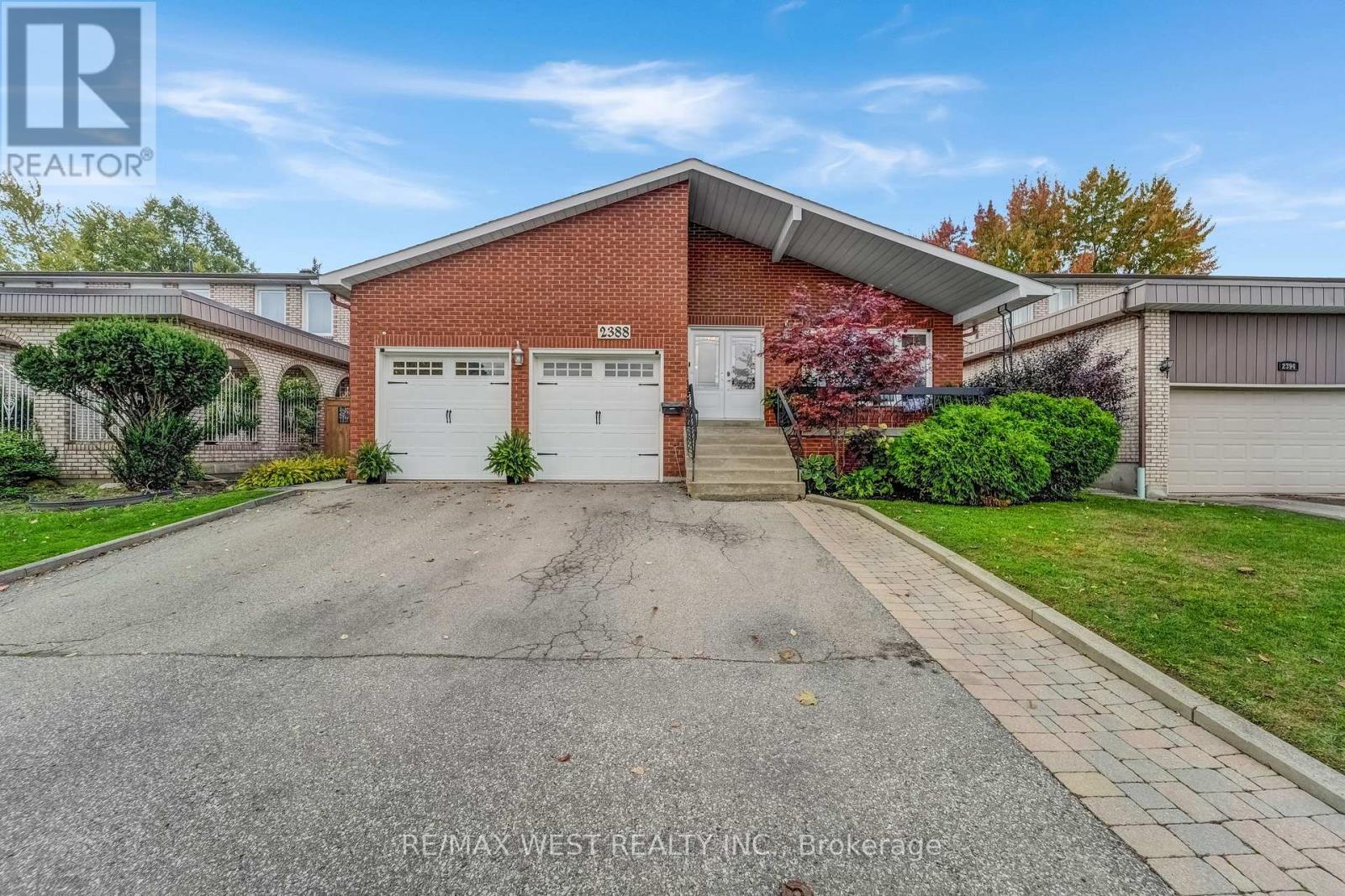 Frank Leo & Associates Re/max West Realty Inc Facebook ad