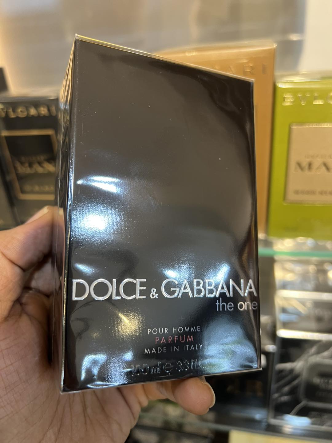 Zaccard Perfume II Facebook ad: MENCARI PERFUME ORIGINAL PILIHAN ANDA?