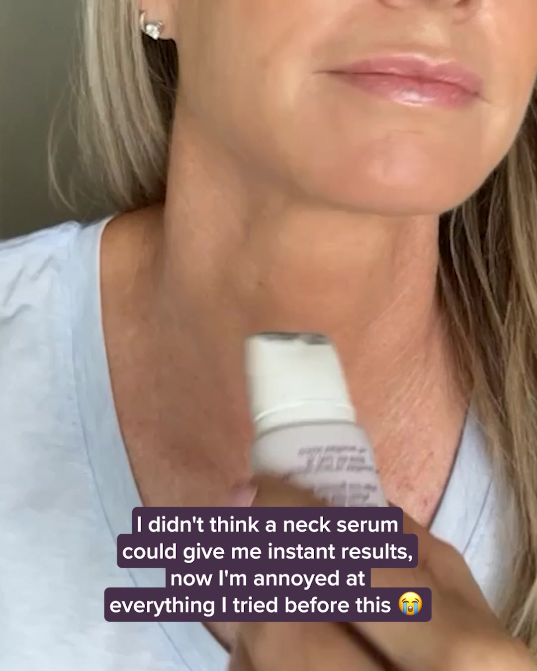 Womaness Facebook ad: Powerful Ingredients. Real Neck Results.