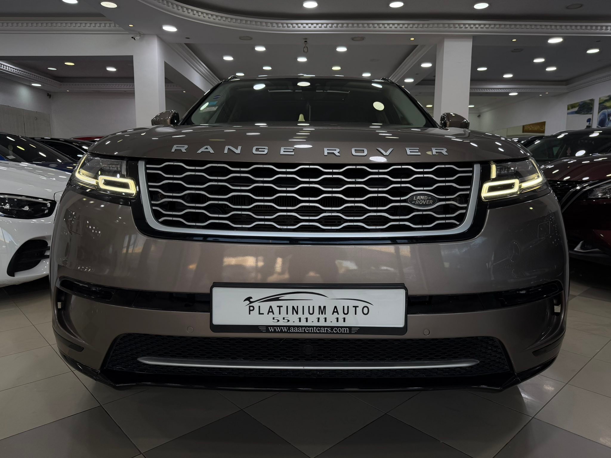 Golden Cars Facebook ad: LAND ROVER RANGE ROVER VELAR