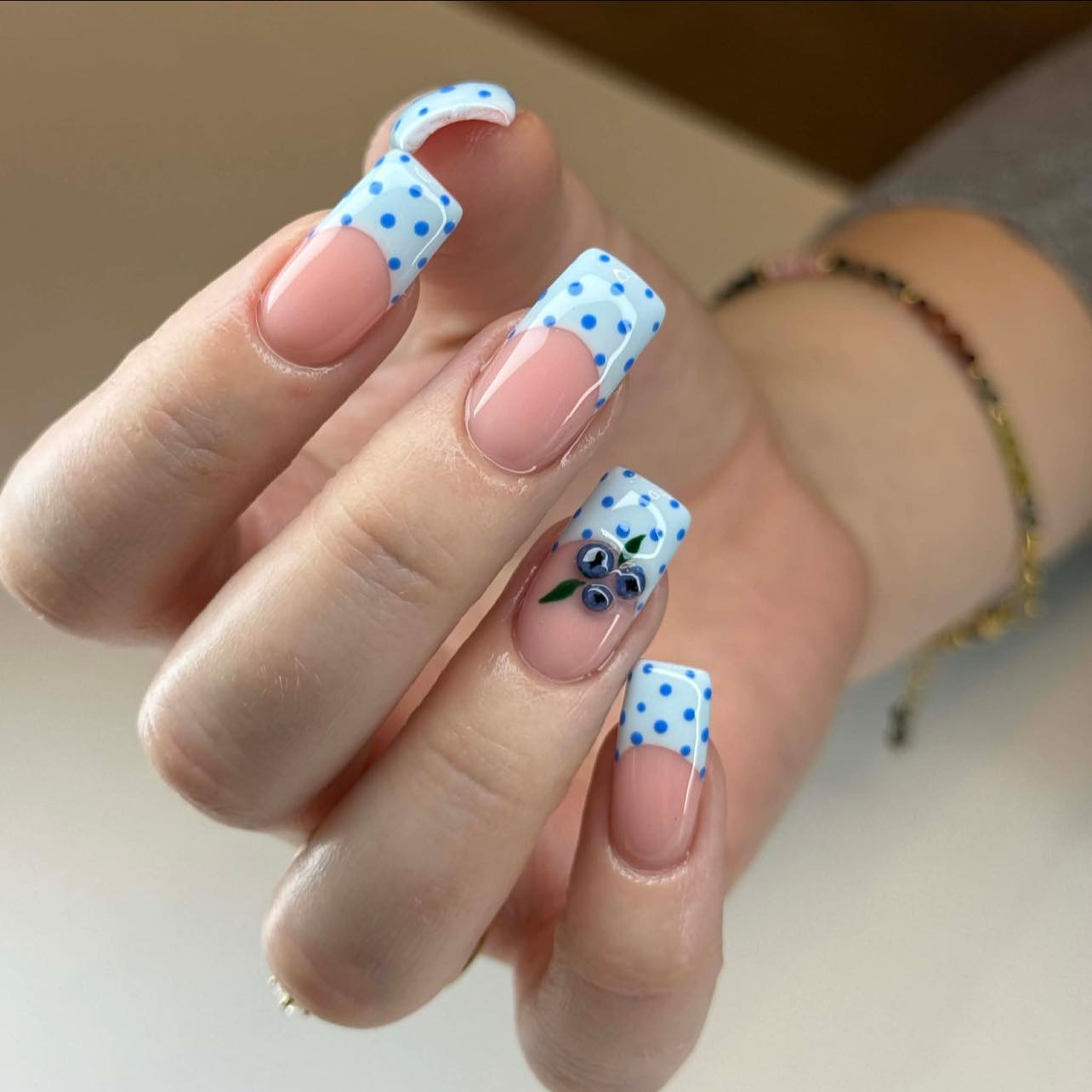 LIM Nails & Lashes Beauty Salon Facebook ad