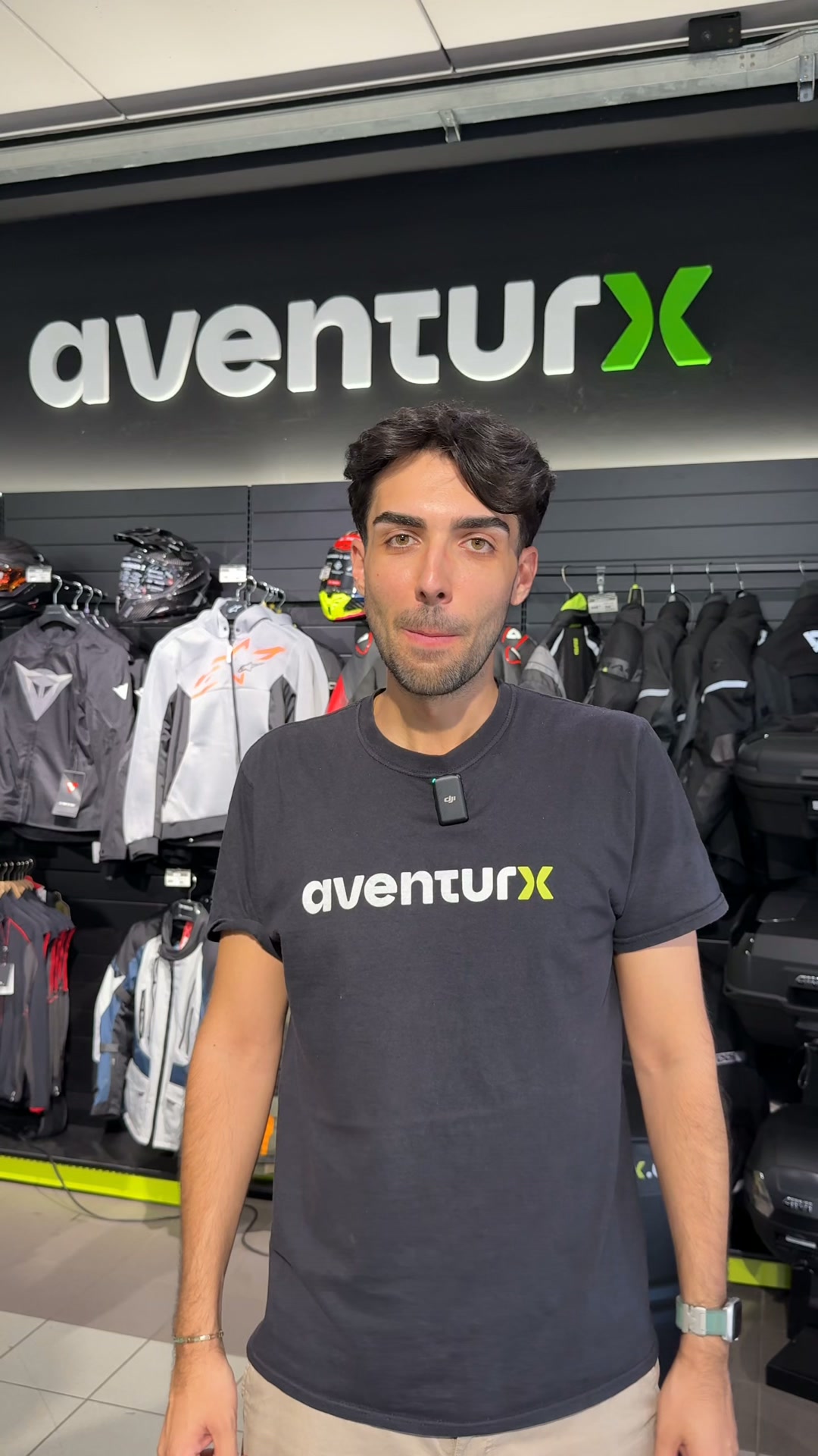 Aventurx Facebook ad: Aventurx: il tuo punto di riferimento per l'abbgliamento…