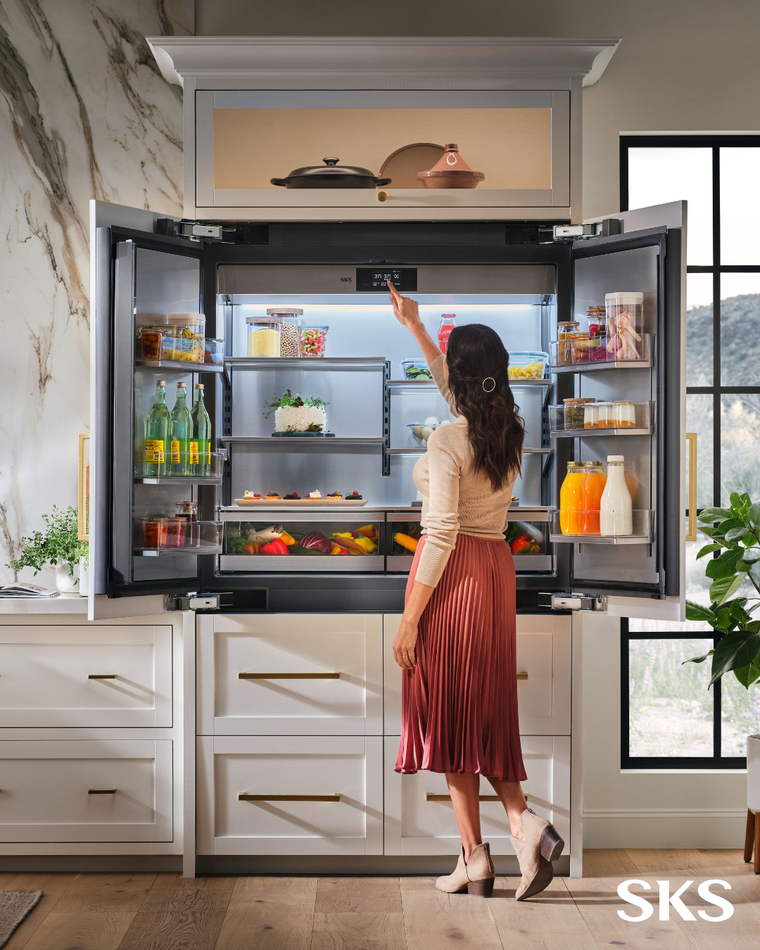 Abt Electronics Facebook ad