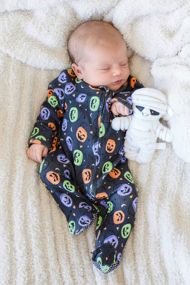 Caden Lane Facebook ad: NEW family matching Halloween prints are HERE, and…