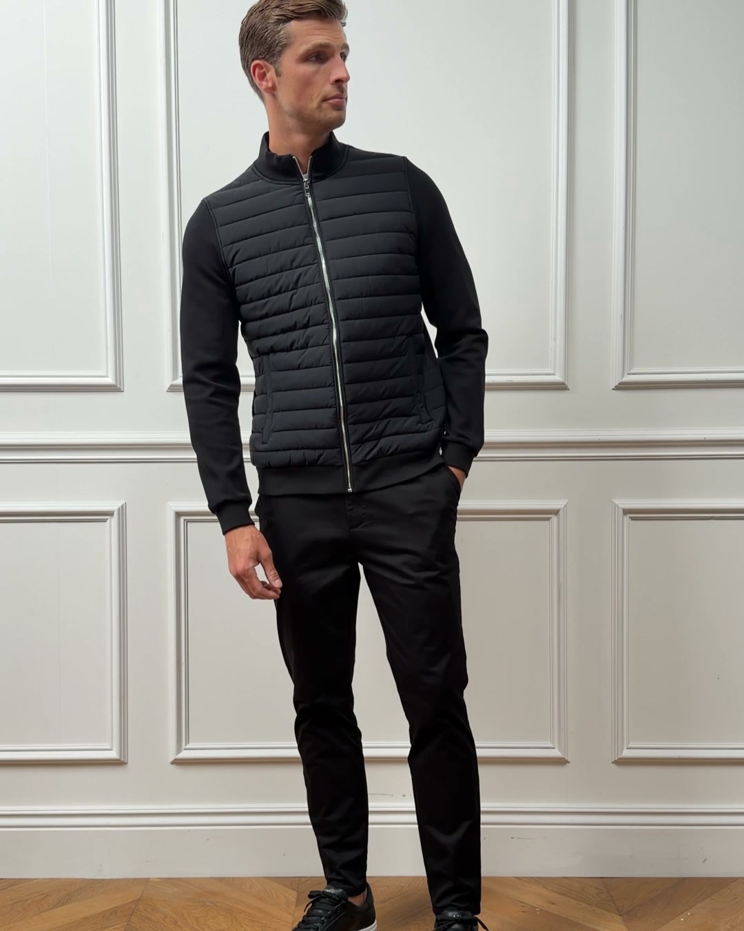 Arne Facebook ad: Men's Chino Collection