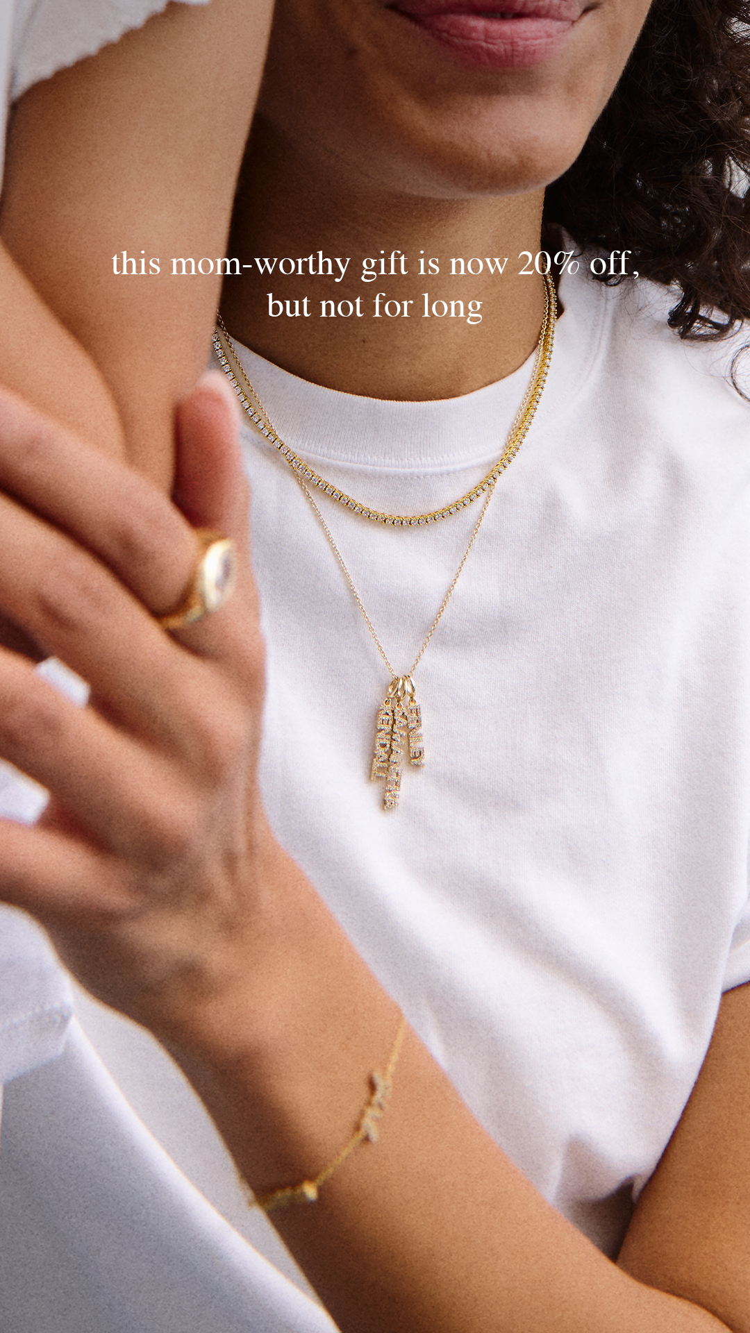 BaubleBar Facebook ad