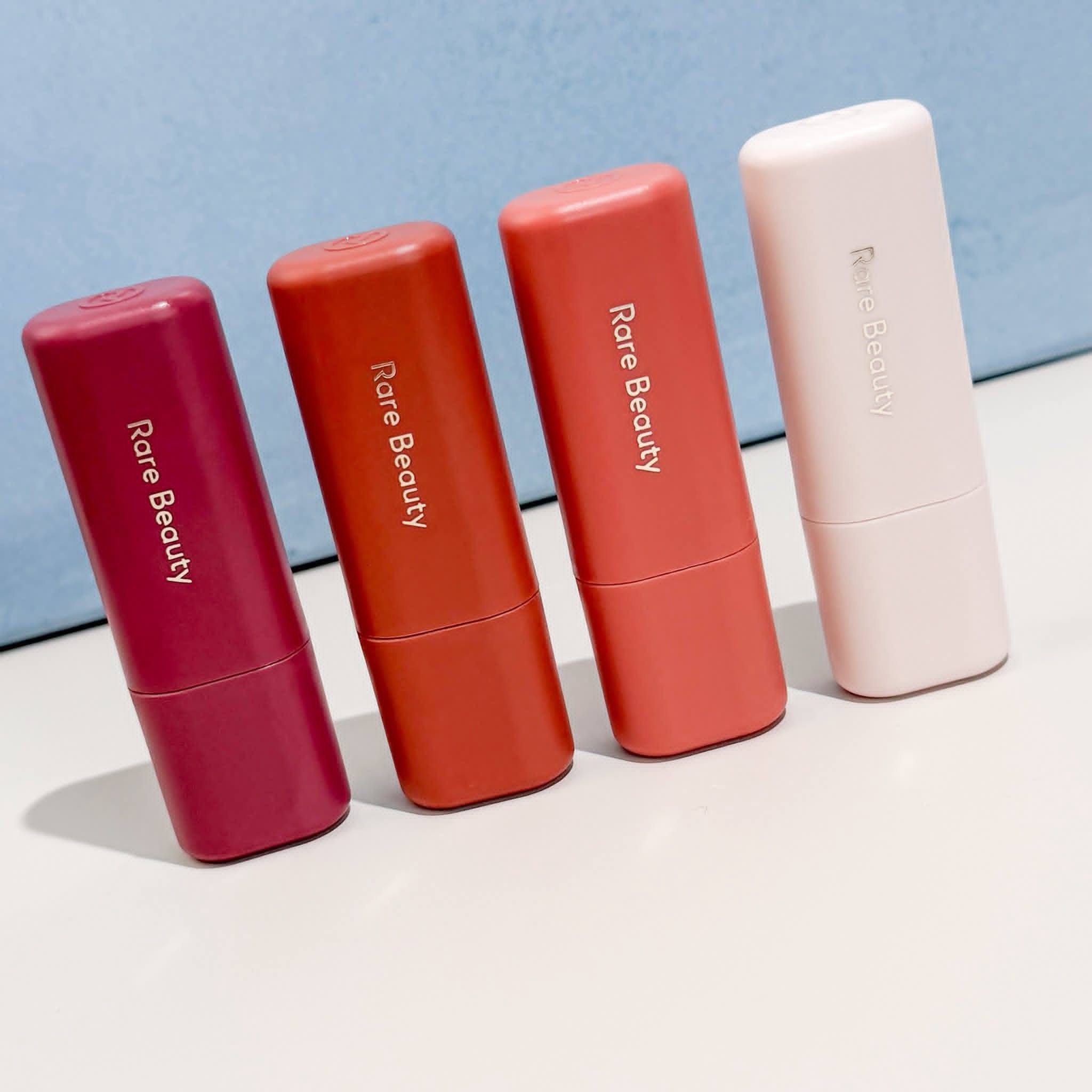 Valentine Luxury Cosmetics Facebook ad