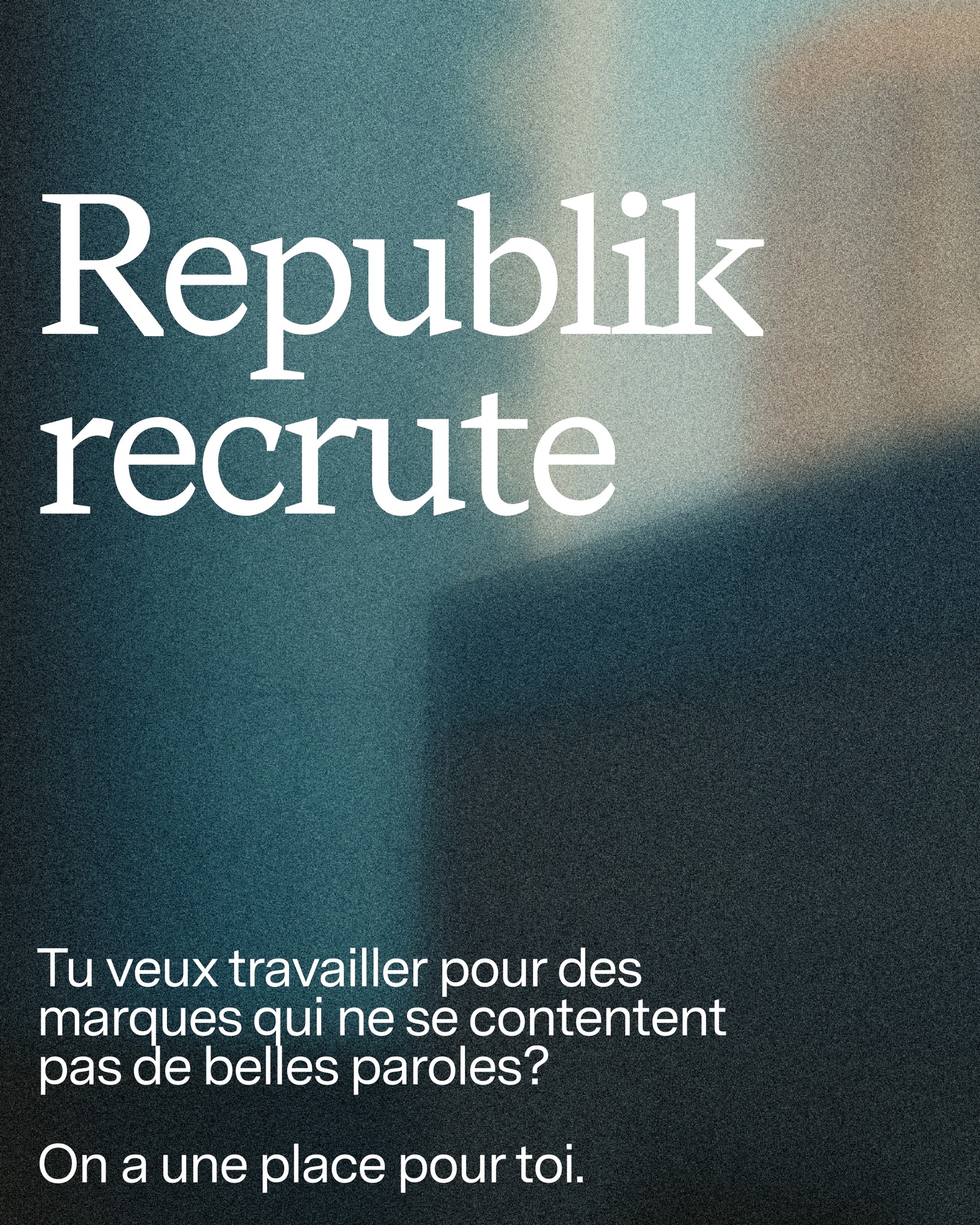 Republik Facebook ad: Une place se libère dans notre équipe de…