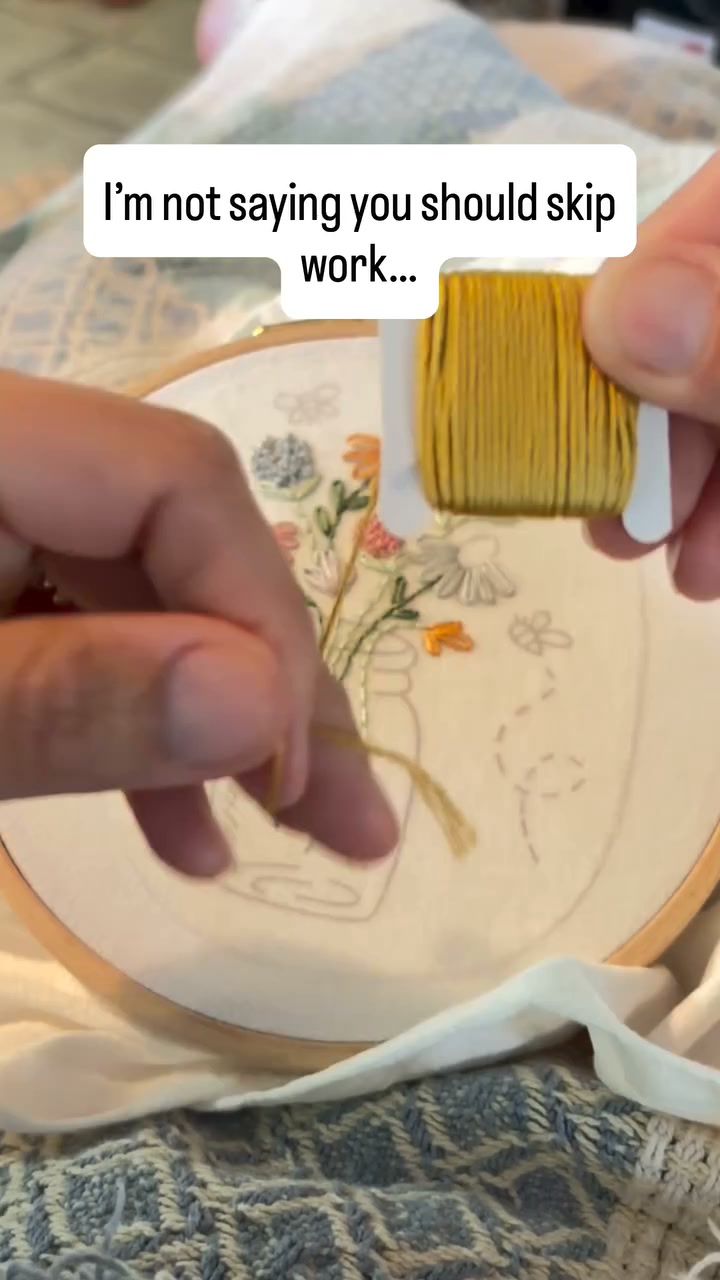 Clever Poppy Facebook ad: Your New Fave Hobby!