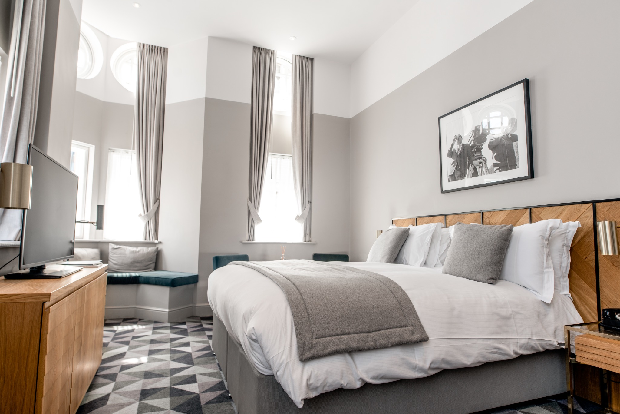 Victory House Hotel Facebook ad: From world-famous theatres to late-night Soho and Covent…