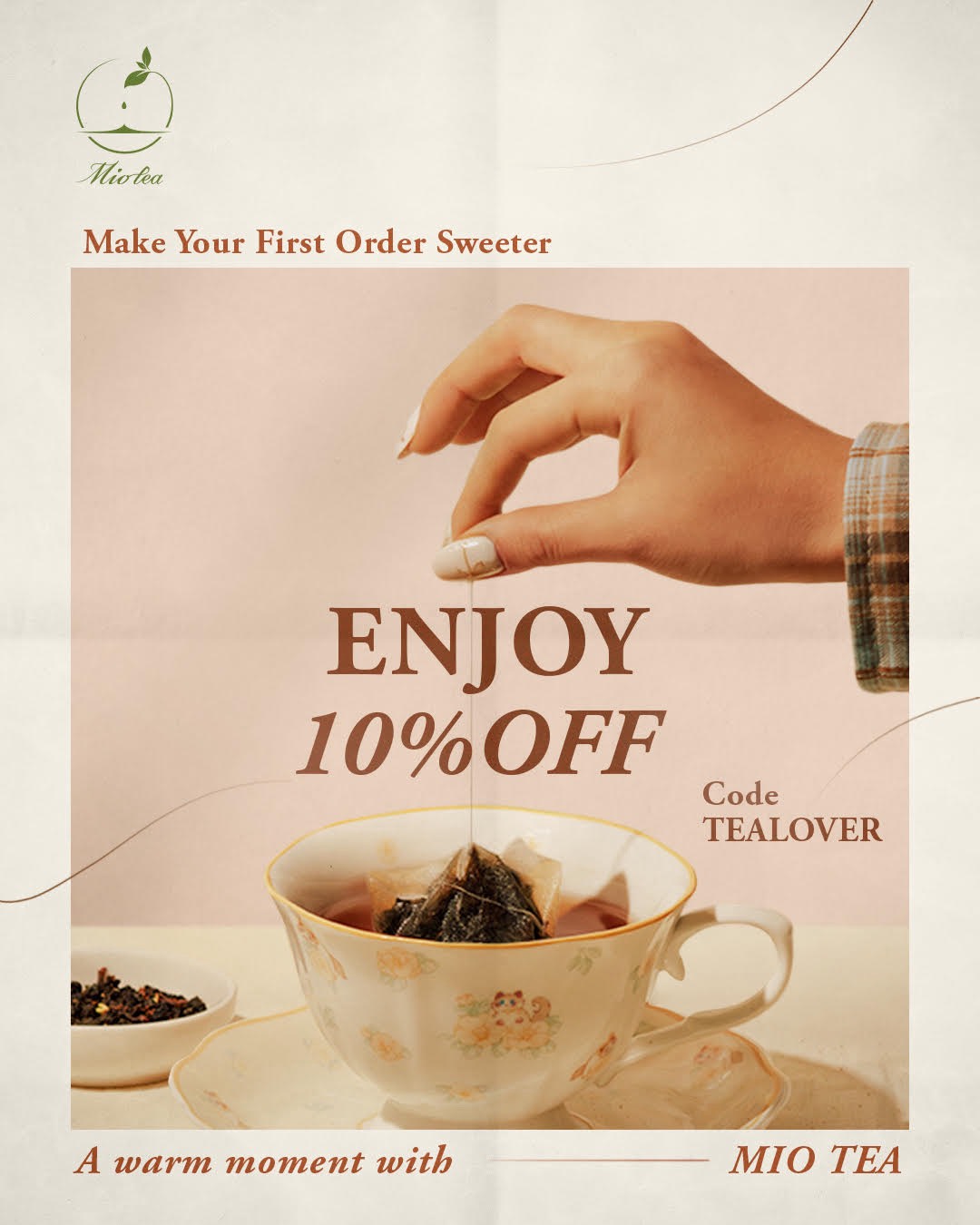 Mio Tea Facebook ad: All Tea Lovers! Get 10% OFF Your First Order