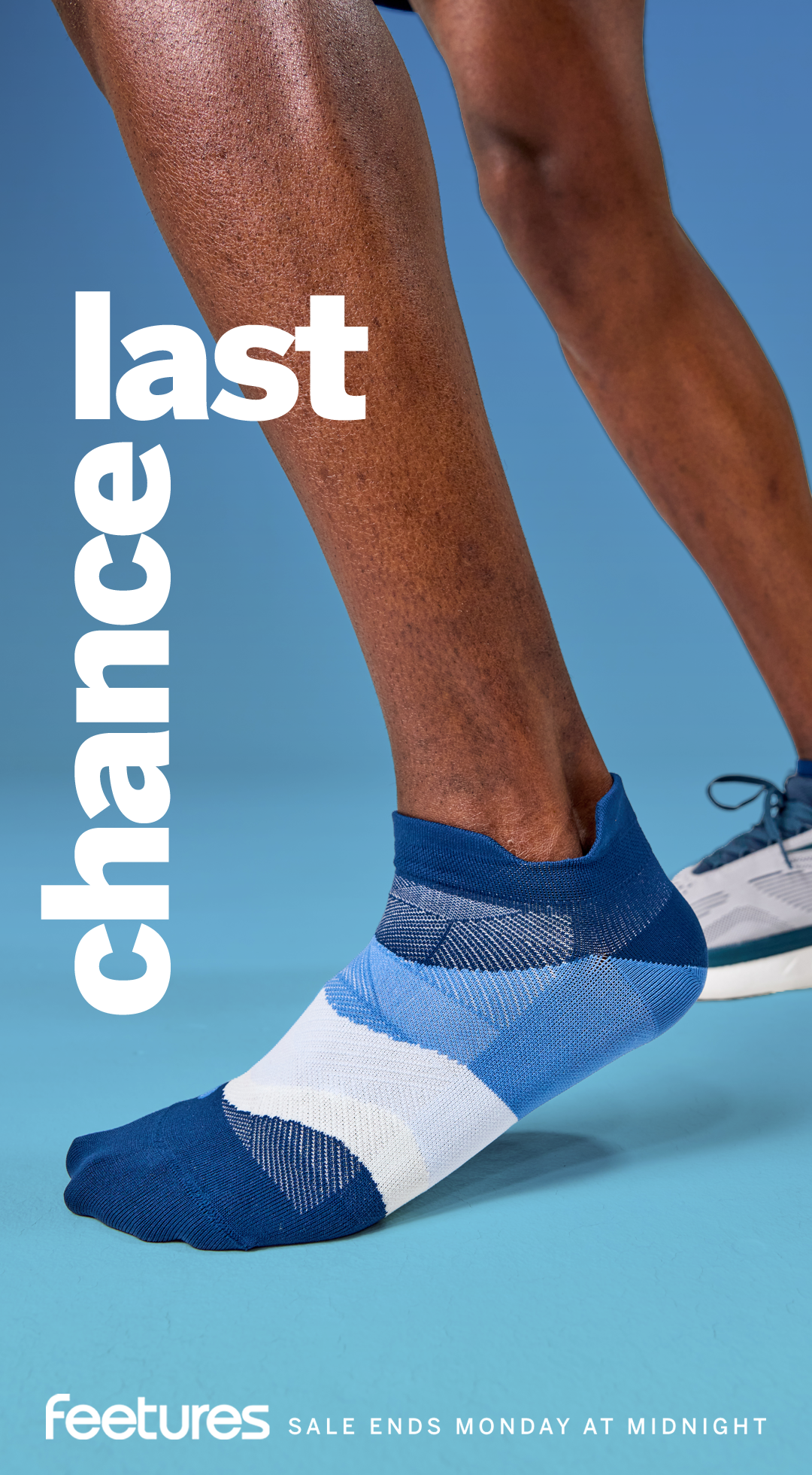Feetures Facebook ad