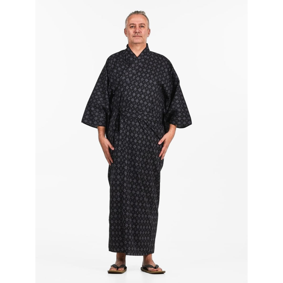 Univers du Japon Facebook ad: Découvrez nos kimonos japonais, mélange parfait de…